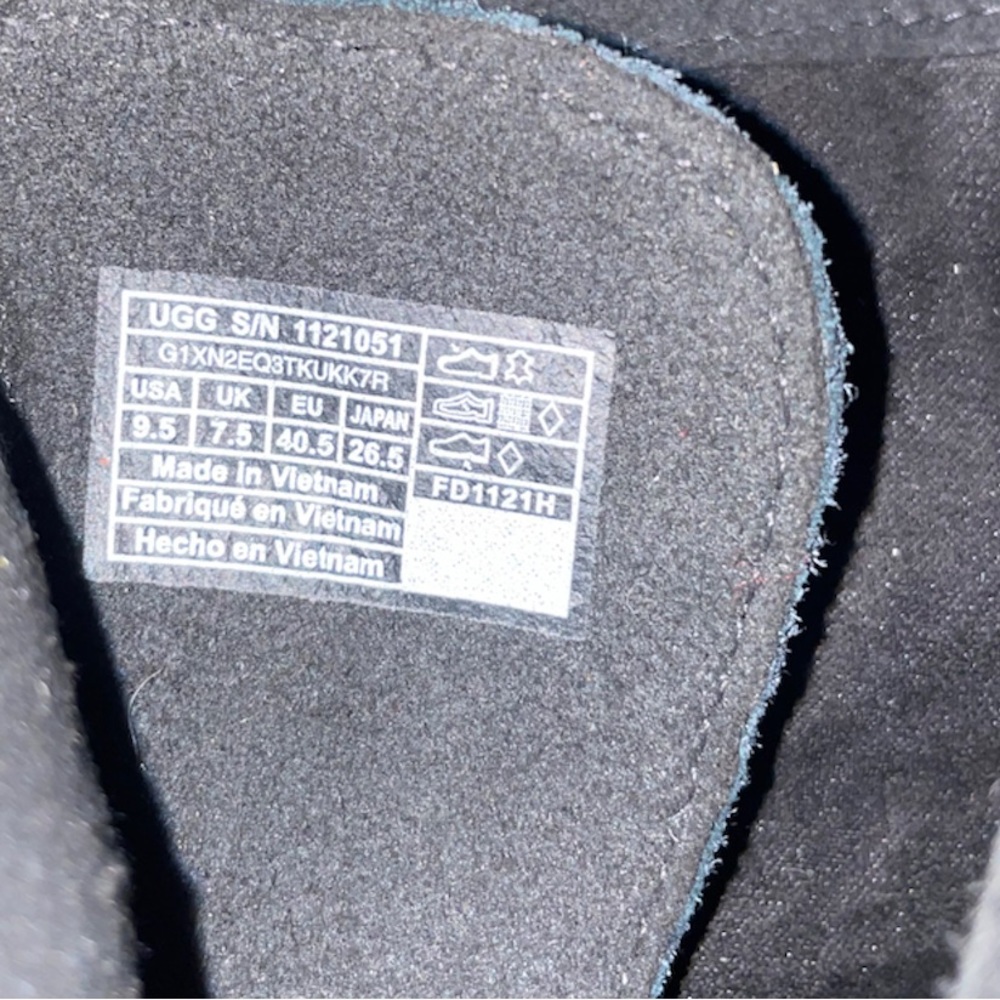 Ugg zorrah waterproof mix leather combat boots - Picture 13 of 13
